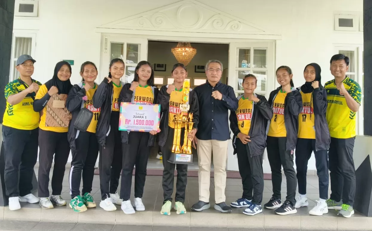 Bantul Juara Turnamen Voli HUT Perwosi